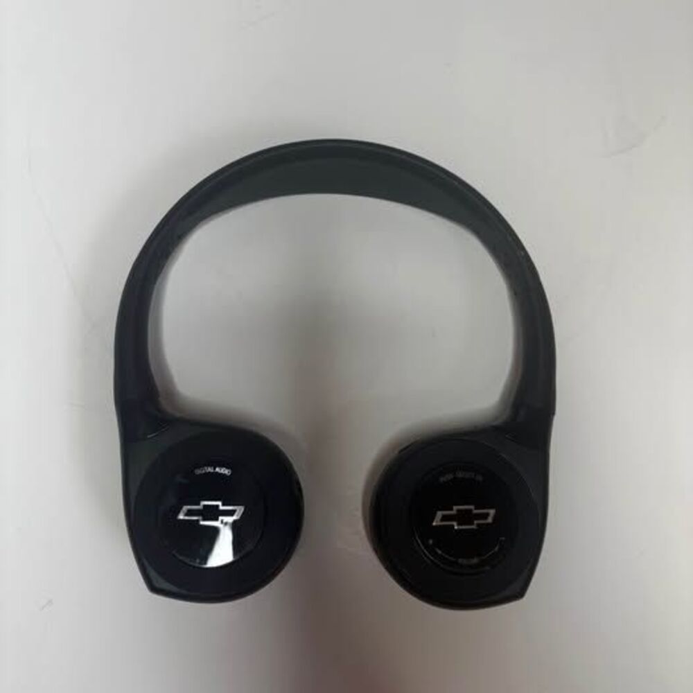 2021 Chevy Tahoe Suburban OEM GM Headphones